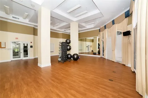 17100 N Bay Road Sunny Isles Beach FL 33160