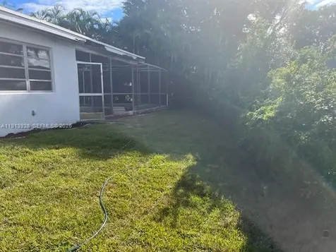 2070 NW 82nd Avenue Pembroke Pines FL 33024