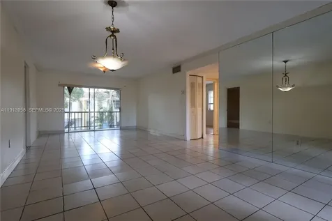 7825 Miller Drive Miami FL 33155