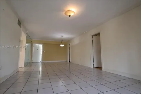 7825 Miller Drive Miami FL 33155