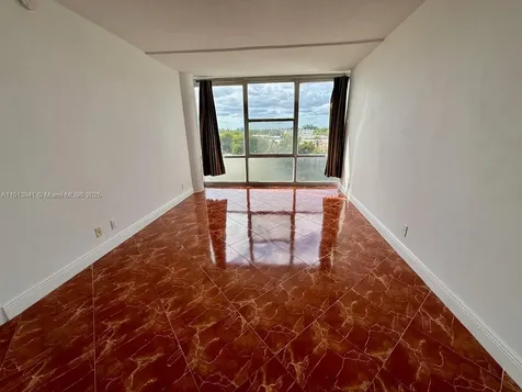 900 Bay Drive Miami Beach FL 33141