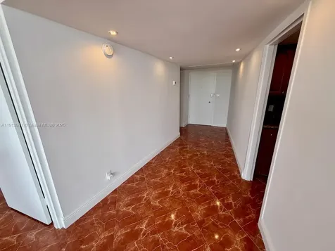 900 Bay Drive Miami Beach FL 33141