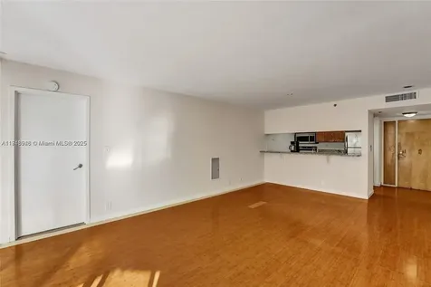 7601 E Treasure Drive North Bay Village FL 33141