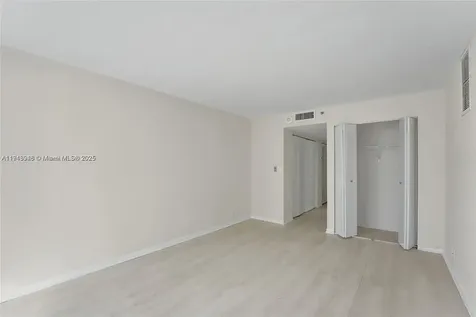 7601 E Treasure Drive North Bay Village FL 33141