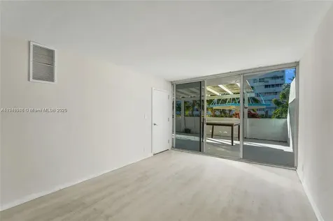 7601 E Treasure Drive North Bay Village FL 33141