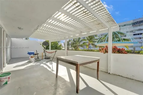 7601 E Treasure Drive North Bay Village FL 33141