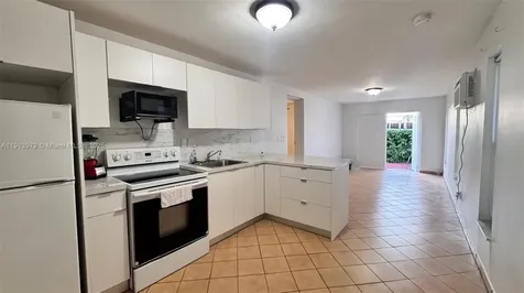 11570 SW 5th Street Sweetwater FL 33174