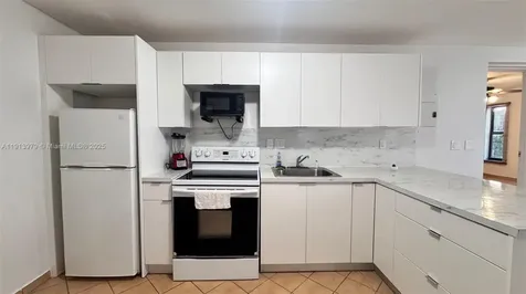 11570 SW 5th Street Sweetwater FL 33174