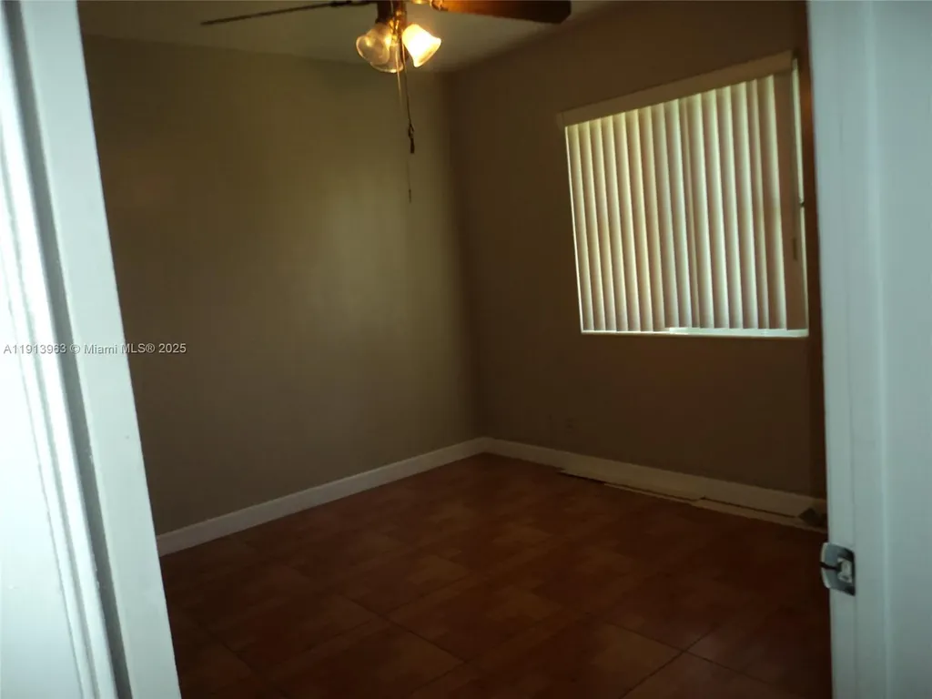 2611 Rodman Street Hollywood FL 33020