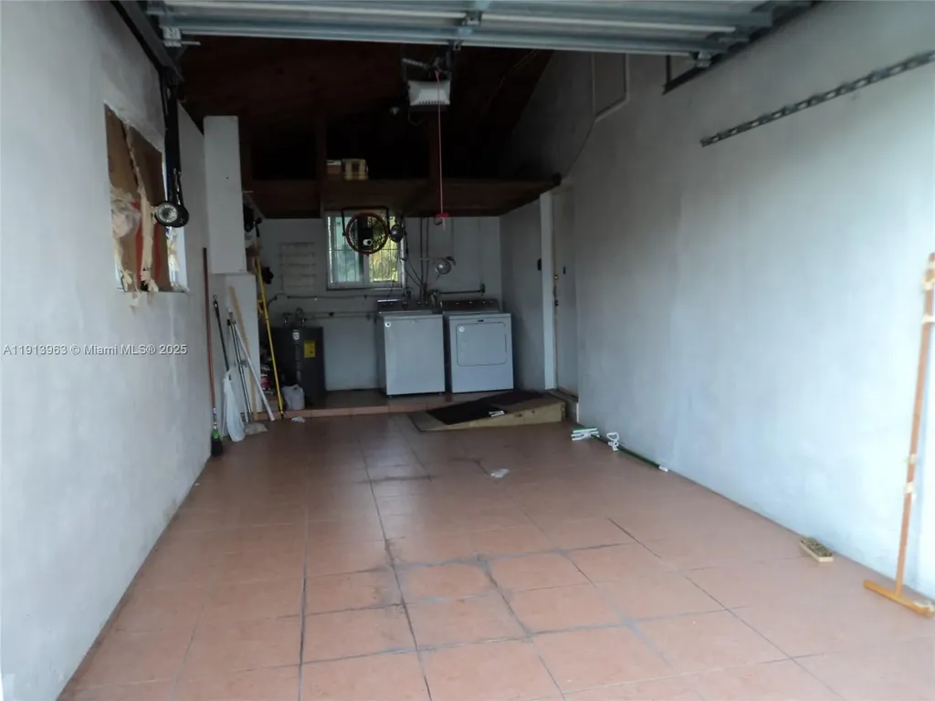 2611 Rodman Street Hollywood FL 33020
