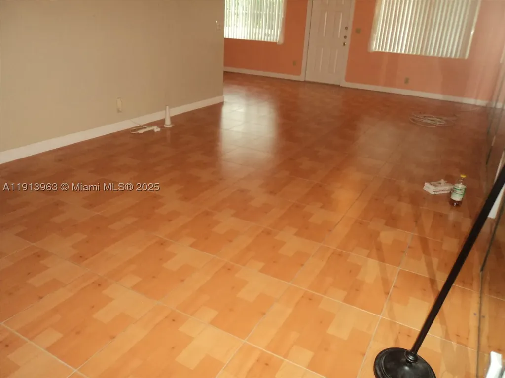 2611 Rodman Street Hollywood FL 33020