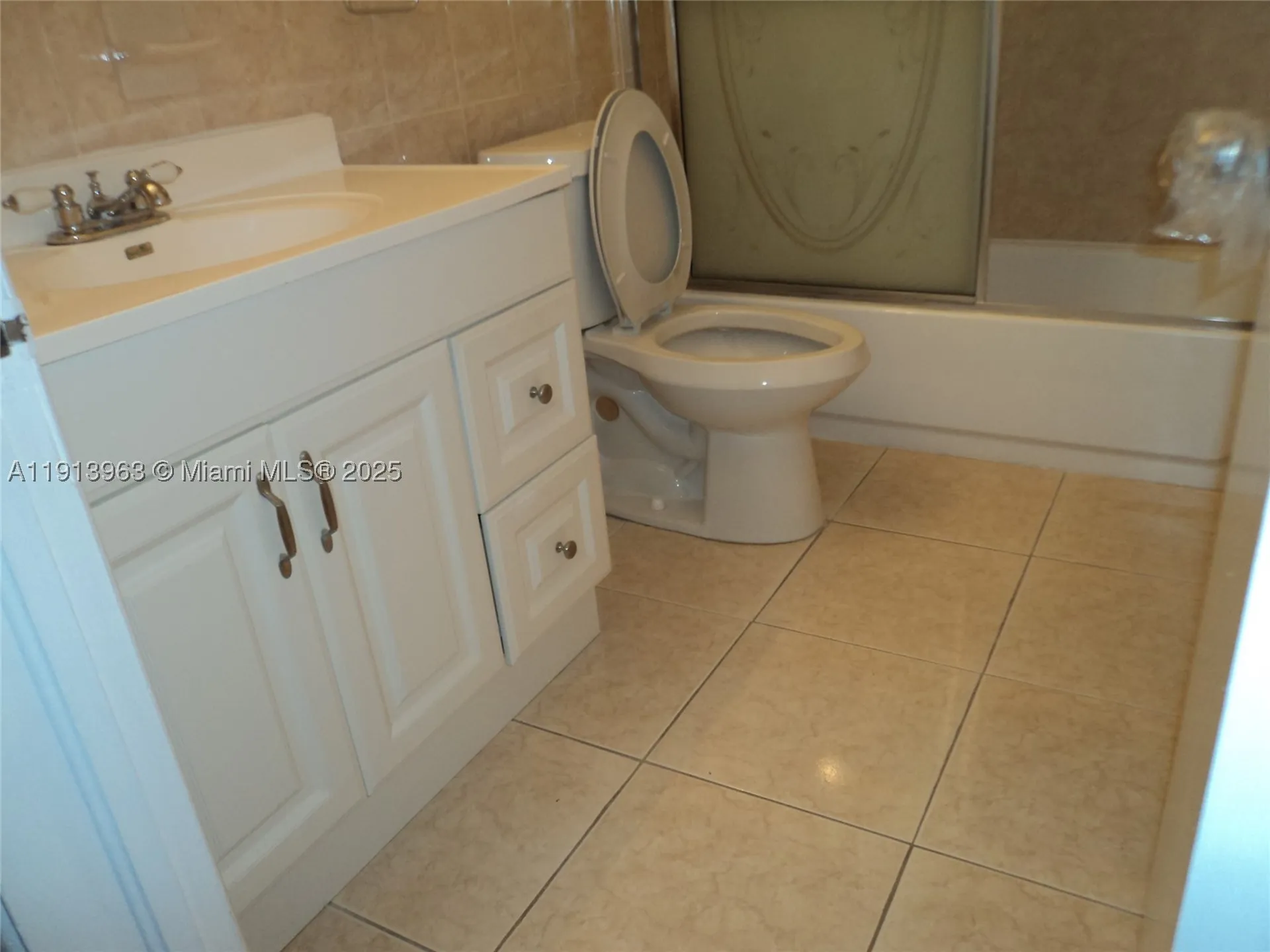 2611 Rodman Street Hollywood FL 33020