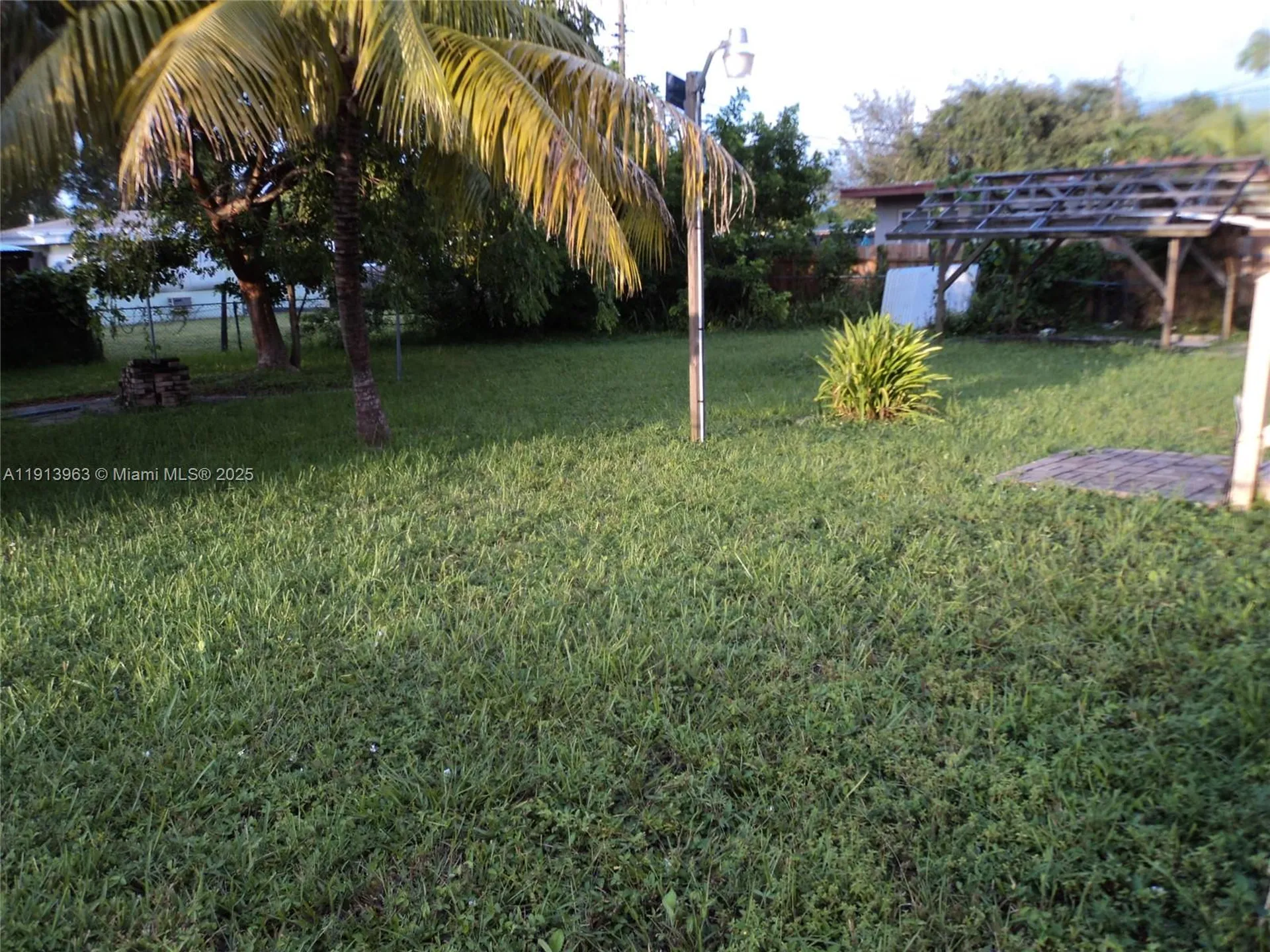 2611 Rodman Street Hollywood FL 33020