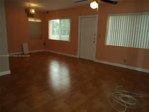 2611 Rodman Street Hollywood FL 33020