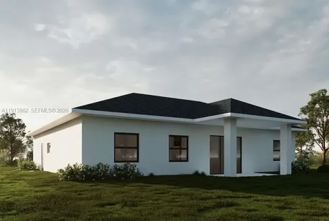 2532 NE 1st Place Cape Coral FL 33909