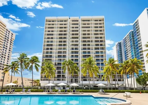 2625 Collins Avenue Miami Beach FL 33140