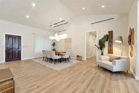 520 Bay Point Road Miami FL 33137