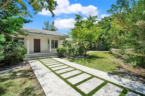 520 Bay Point Road Miami FL 33137