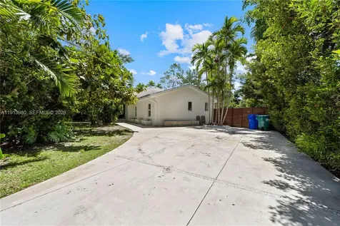 520 Bay Point Road Miami FL 33137