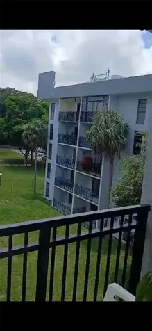 Miami FL 33161