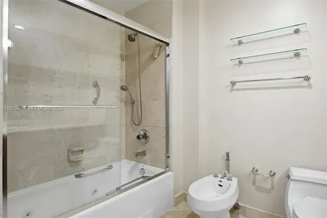 888 Brickell Key Drive Miami FL 33131