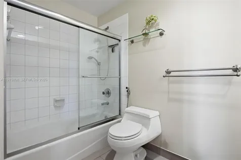 888 Brickell Key Drive Miami FL 33131