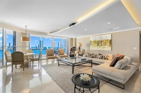 2600 Island Boulevard Aventura FL 33160