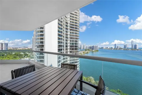 2600 Island Boulevard Aventura FL 33160