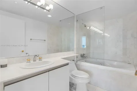 2600 Island Boulevard Aventura FL 33160