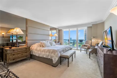 2600 Island Boulevard Aventura FL 33160