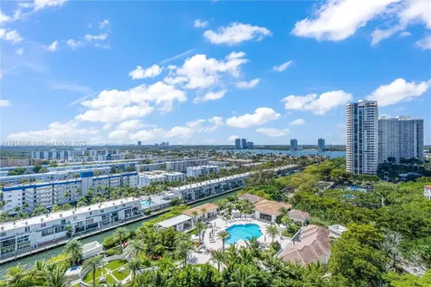 2600 Island Boulevard Aventura FL 33160
