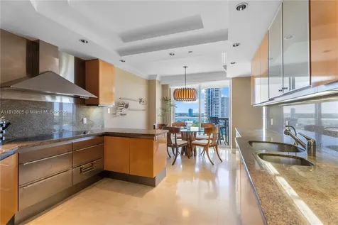 2600 Island Boulevard Aventura FL 33160