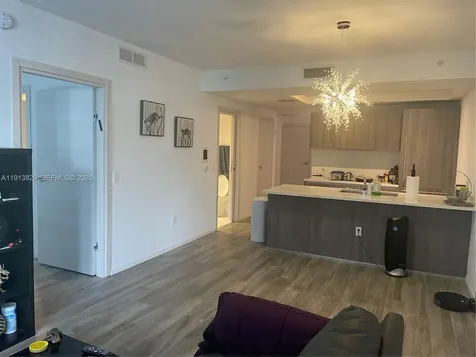 801 S Miami Avenue Miami FL 33130