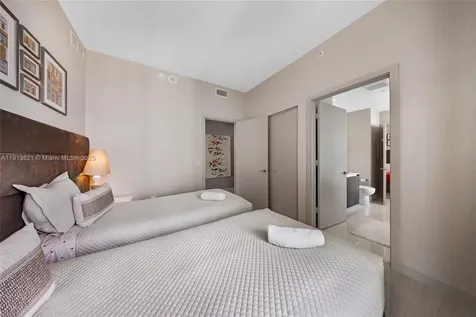 480 NE 31st Street Miami FL 33137