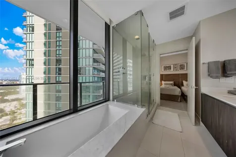 480 NE 31st Street Miami FL 33137