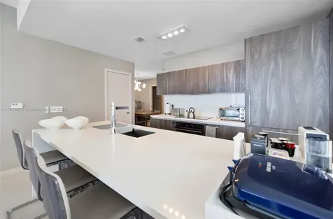 480 NE 31st Street Miami FL 33137