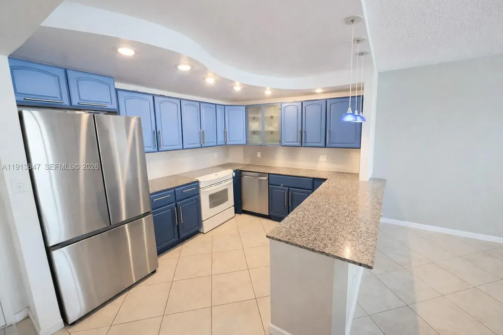 3800 S Ocean Drive Hollywood FL 33019