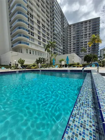 3800 S Ocean Drive Hollywood FL 33019