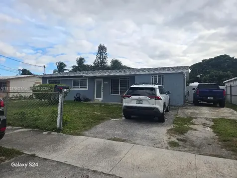 5110 NW 178th Terrace Miami Gardens FL 33055