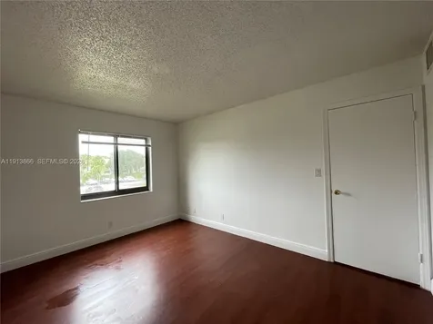 3720 N Pine Island Road Sunrise FL 33351