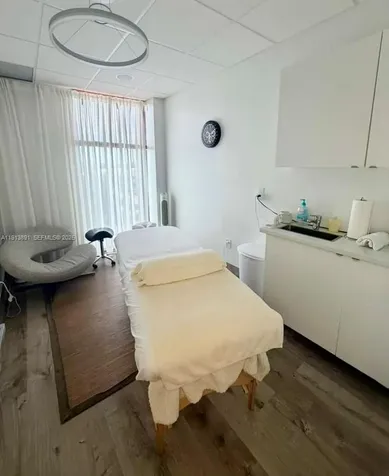 2500 E Hallandale Beach Boulevard Hallandale Beach FL 33009