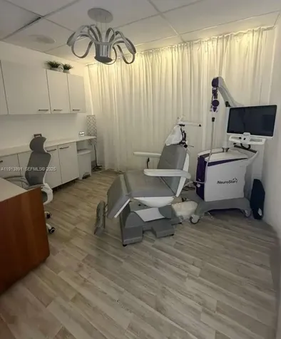 2500 E Hallandale Beach Boulevard Hallandale Beach FL 33009