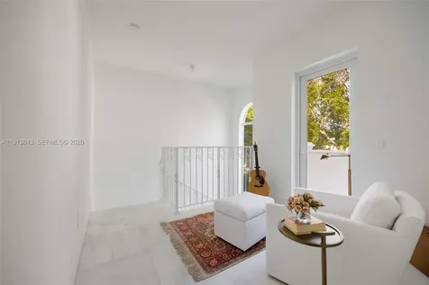2760 Brickell Court Miami FL 33129