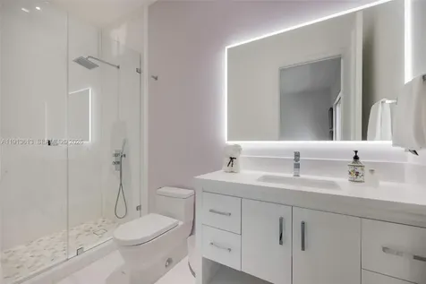 2760 Brickell Court Miami FL 33129