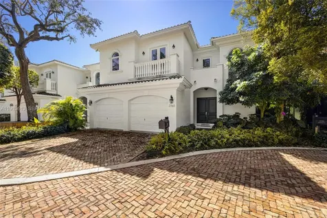 2760 Brickell Court Miami FL 33129