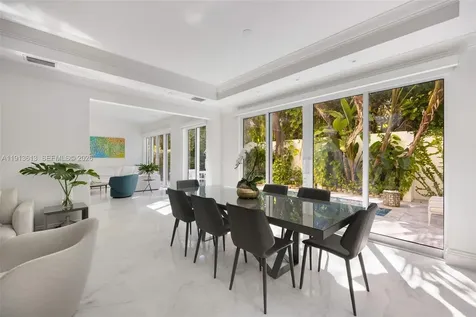 2760 Brickell Court Miami FL 33129