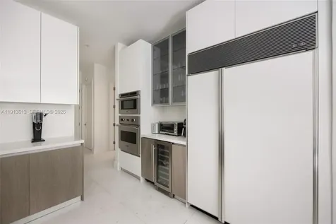 2760 Brickell Court Miami FL 33129