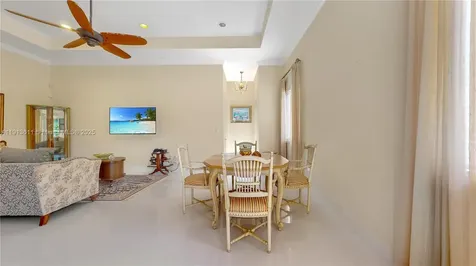 9424 SW 123rd Terrace Miami FL 33176