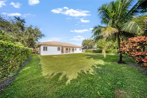9424 SW 123rd Terrace Miami FL 33176