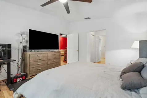 1924 SW Jamesport Drive Port St. Lucie FL 34953